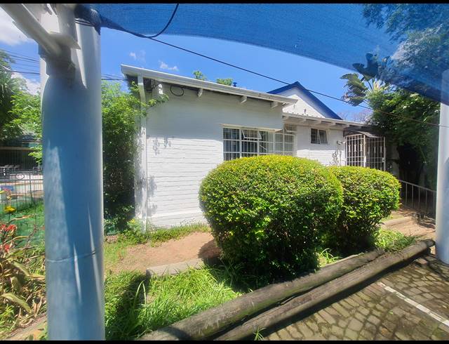 210M² BUSINESS TO LET IN NORWOOD
